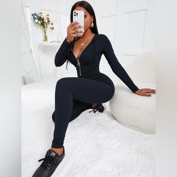 SHEIN SXY Rib-Knit Drawstring Leggings - Picture 3 of 6